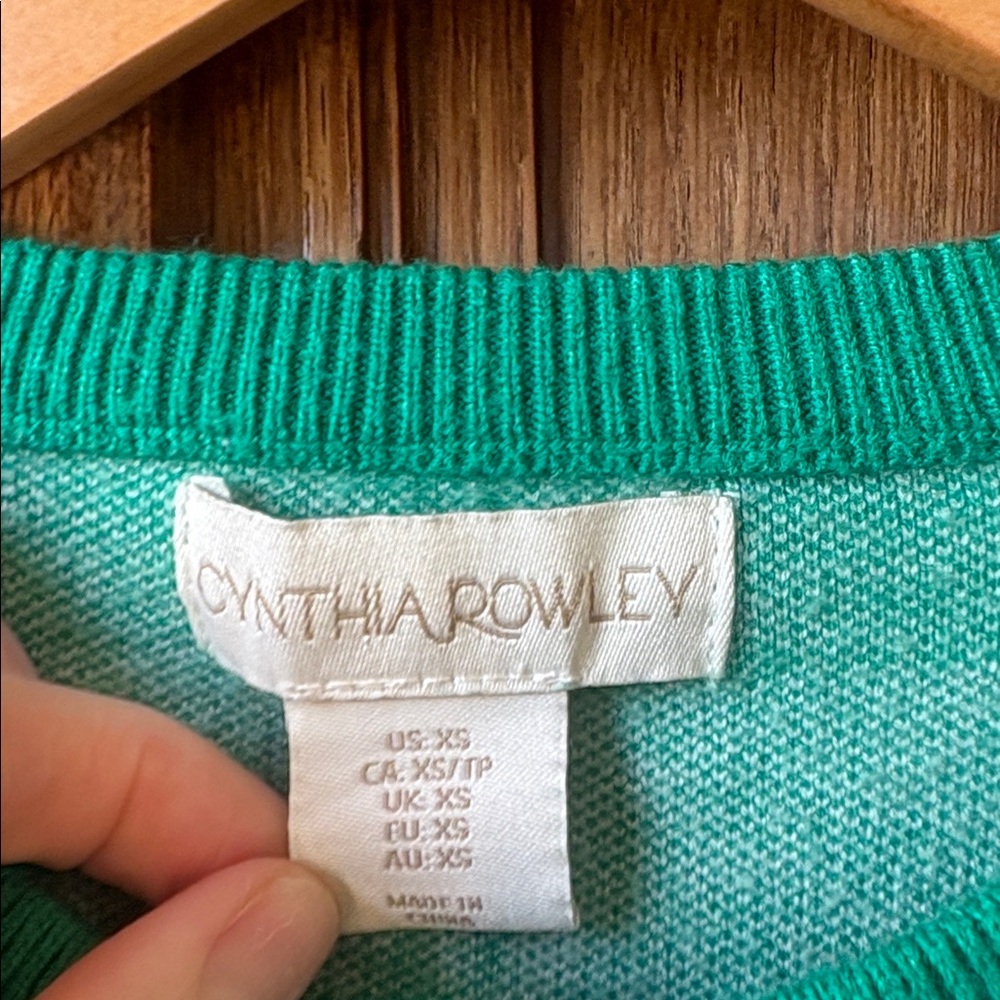 Cynthia Rowley Plaid Button Up Cardigan Green and White Long Sleeve - Picture 7 of 10